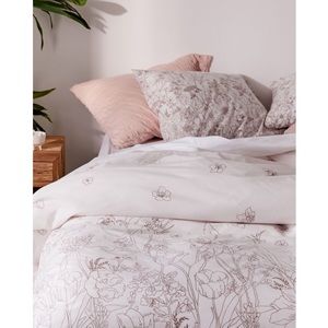 Urban Outfitters Floral Duvet Set (QUEEN)